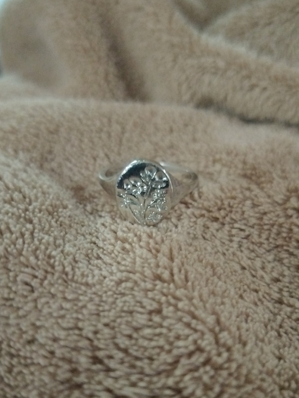 Sterling Silver Floral Signet Ring - Silver Size 10